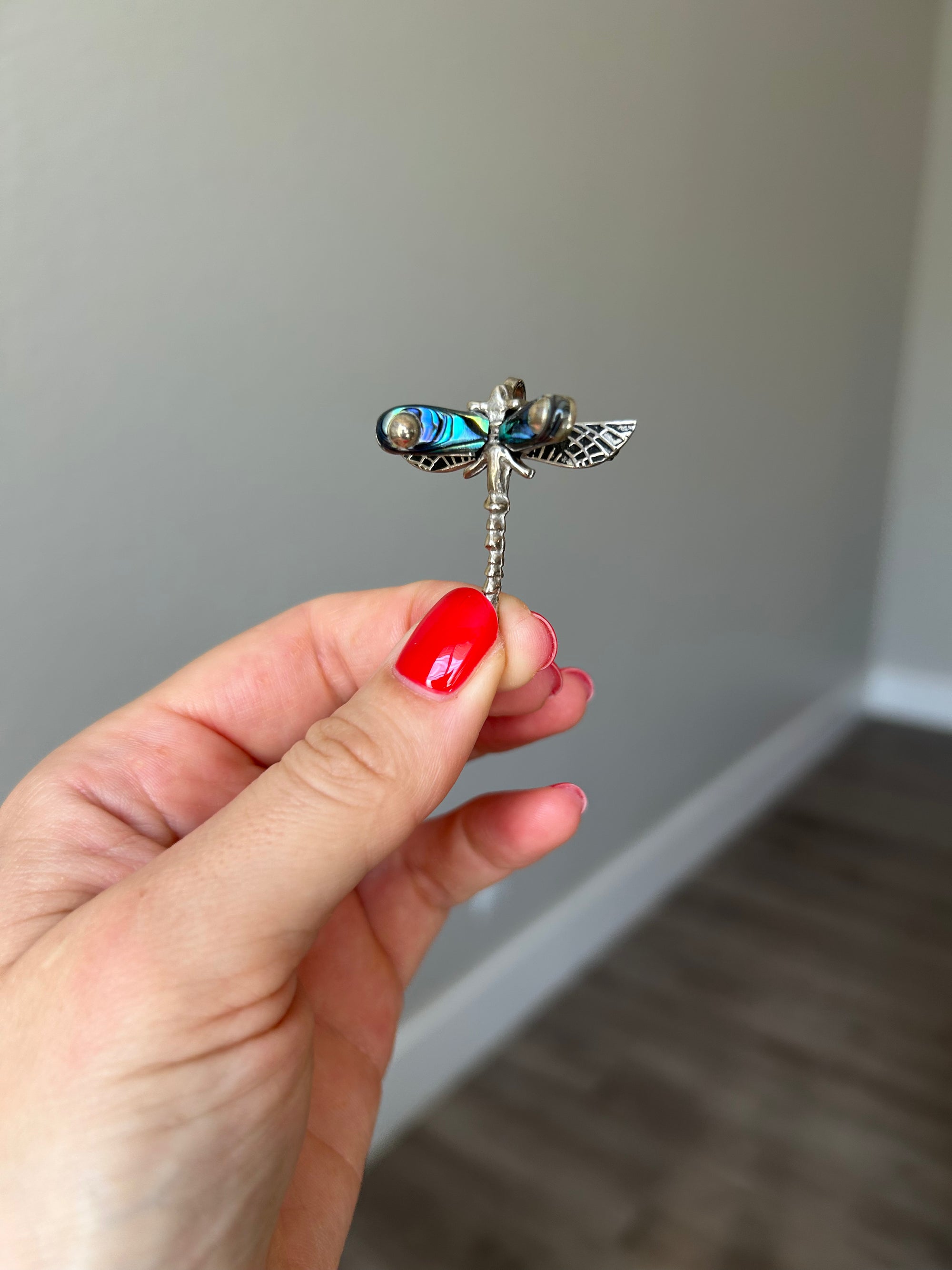 Handcrafted 925 Sterling Silver Pendant or Brooch with Abulone